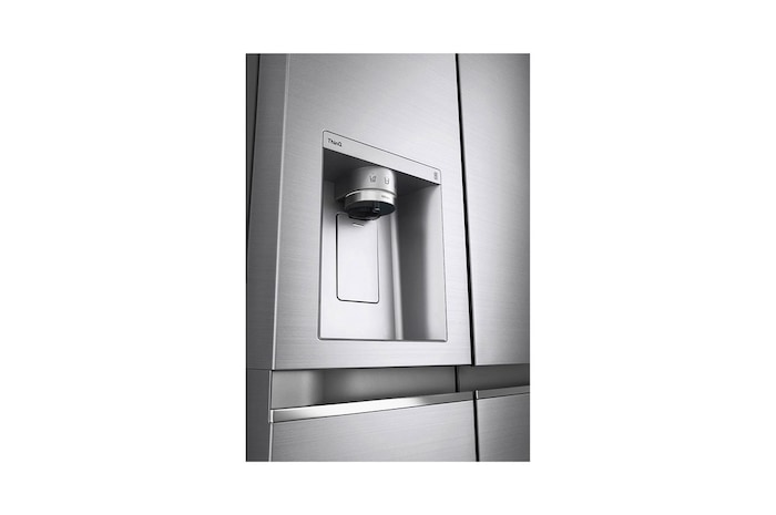 Close up dispenser con UVnano frigorifero Side by Side GSLV90PZAD